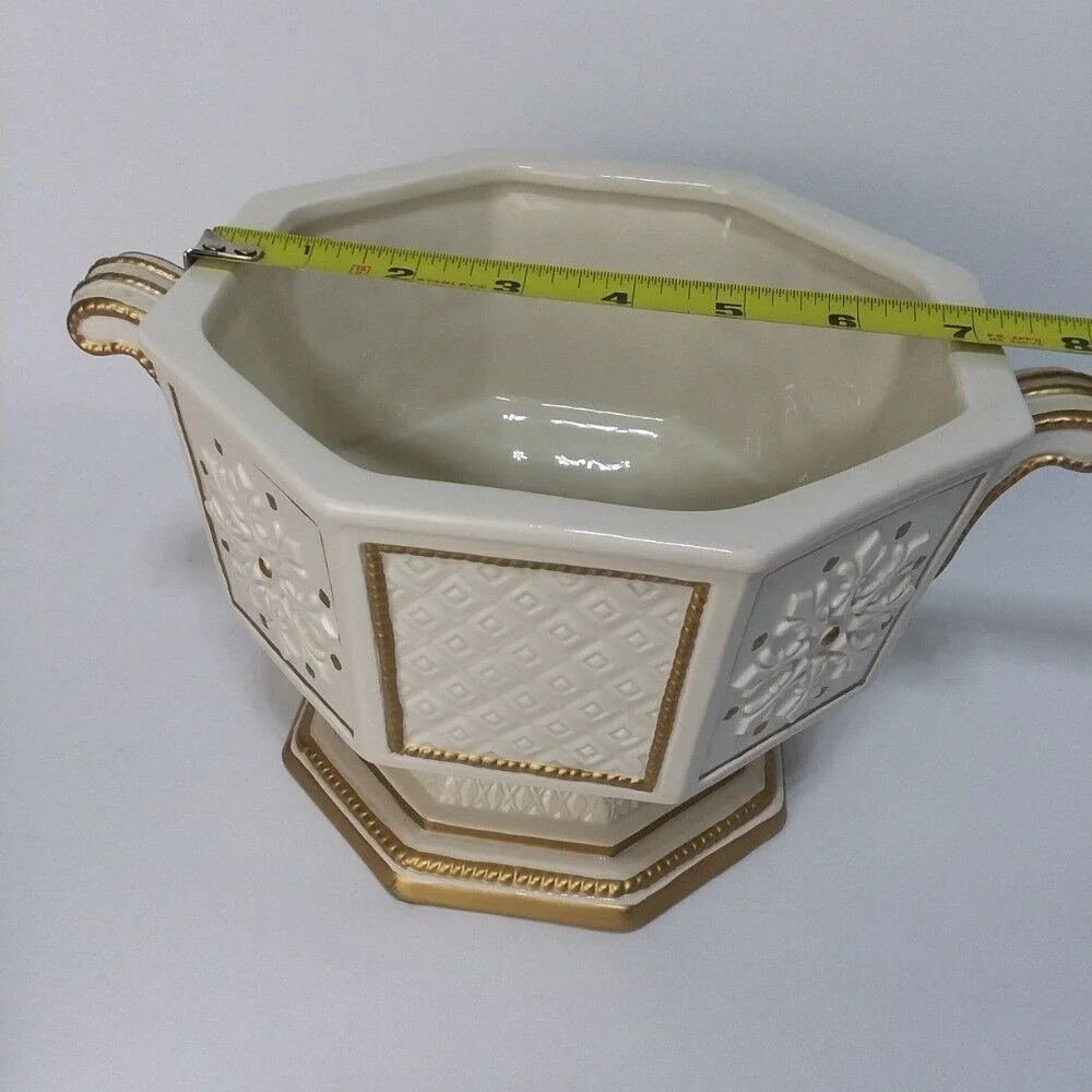 Fitz and Floyd Soup Tureen Snowy Woods Covered Dish Holiday Decor Octagon‎